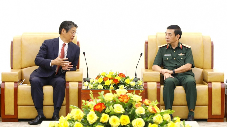 Vietnam to boost defense cooperation with Japan, Laos